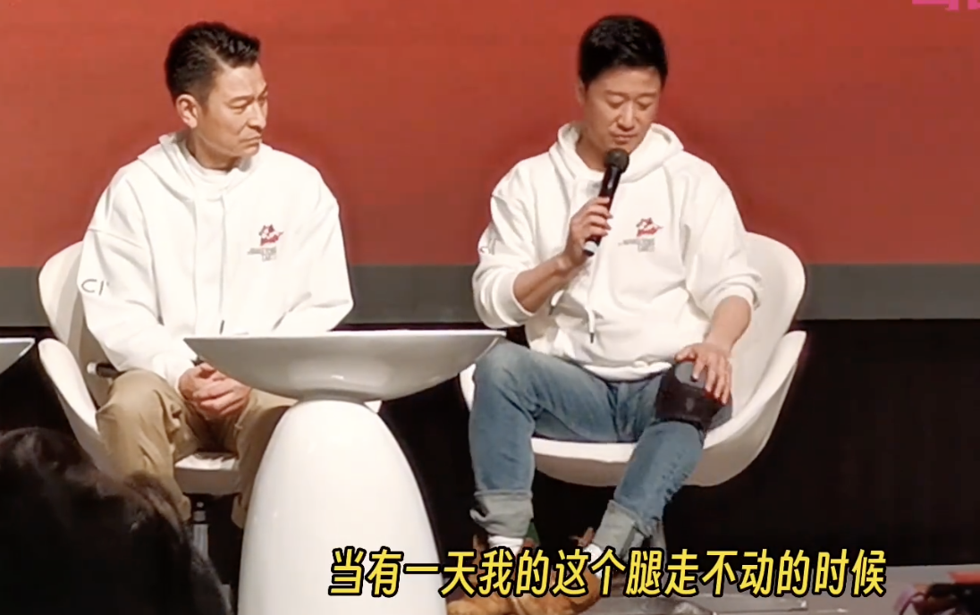 吴京|吴京回应深夜转发秀恩爱,称疼老婆是应该的,与谢楠共度一生是幸运