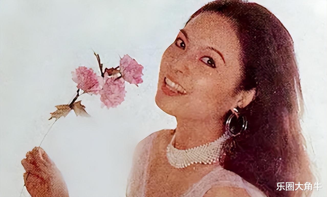 离婚已有34年，如今59岁的他膝下无子，前妻嫁给郭凯敏苦尽甘来？