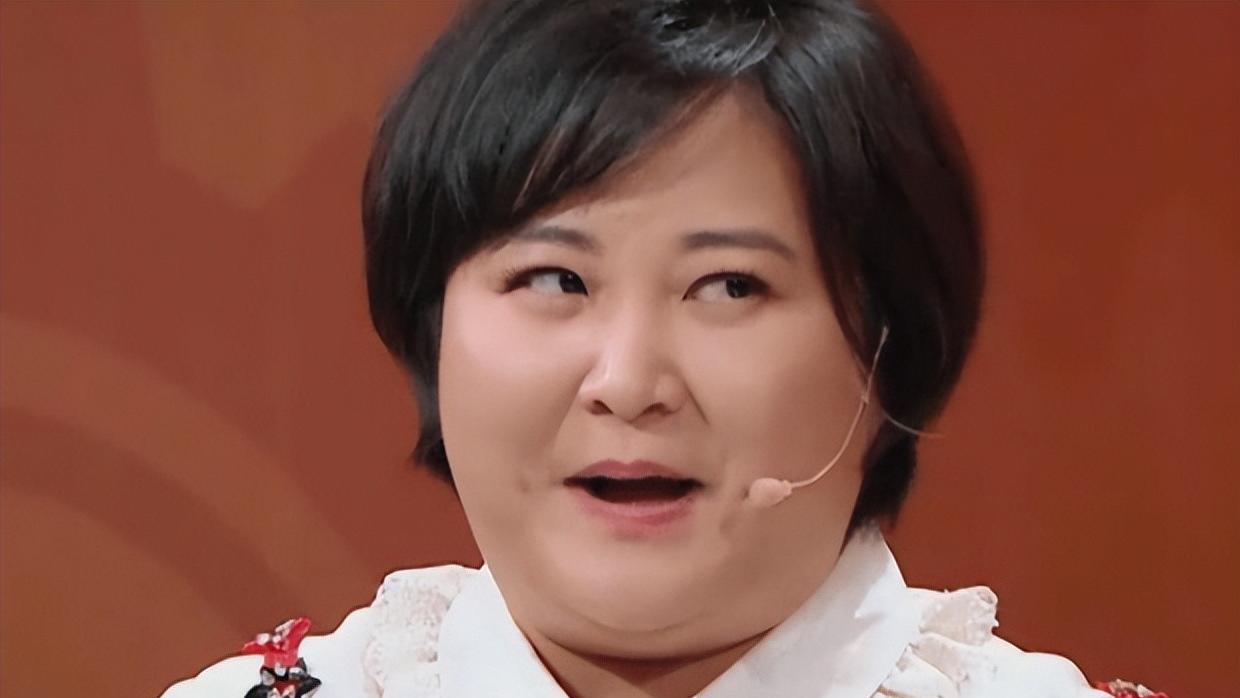 贾玲暴瘦100斤冲上热搜后，我才意识到沈腾为什么变成烂片之王