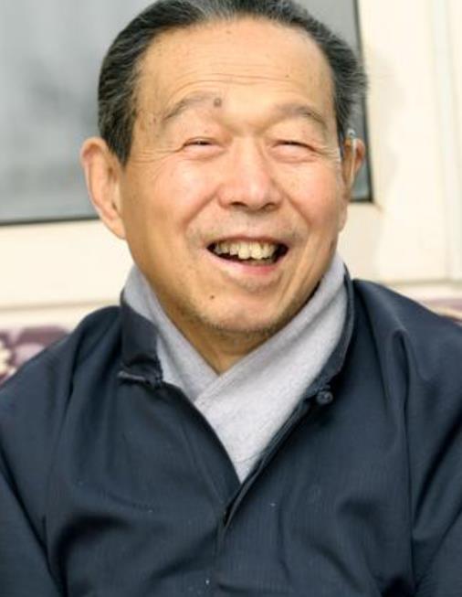 事实证明,“消失”六年的周立波,已经走上了一条“不归路”