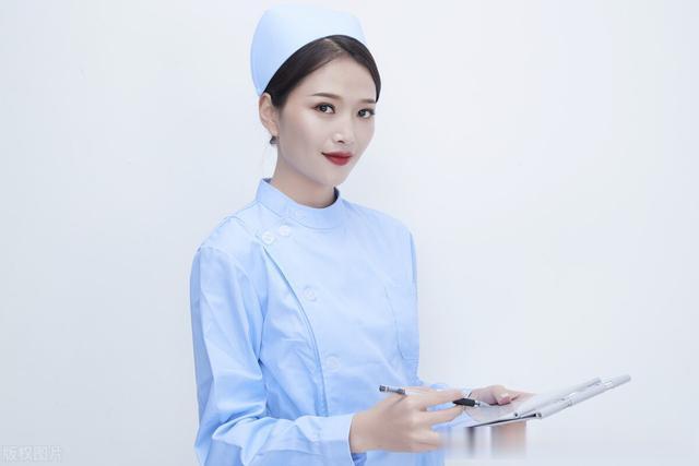 |医院为什么每年都大量的招聘护士？为何这么难留住护士呢？
