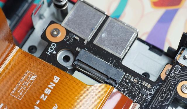 华硕|华硕PN53：搭载AMDRyzen6600H，迷你小主机也有够强的性能