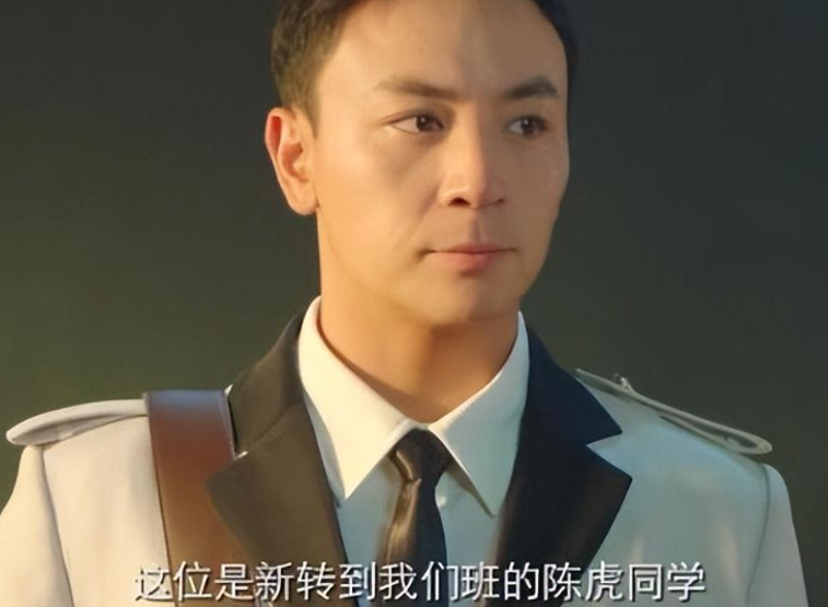 《上甘岭》央视播出，忍了欧豪演黄继光，真忍不了邱少云的扮演者