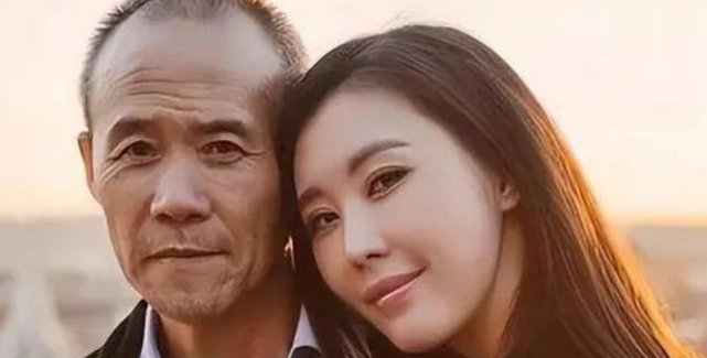 田朴珺|回顾：田朴珺回应和王石离婚，两人女儿已4岁，知情人曝两人另一关系