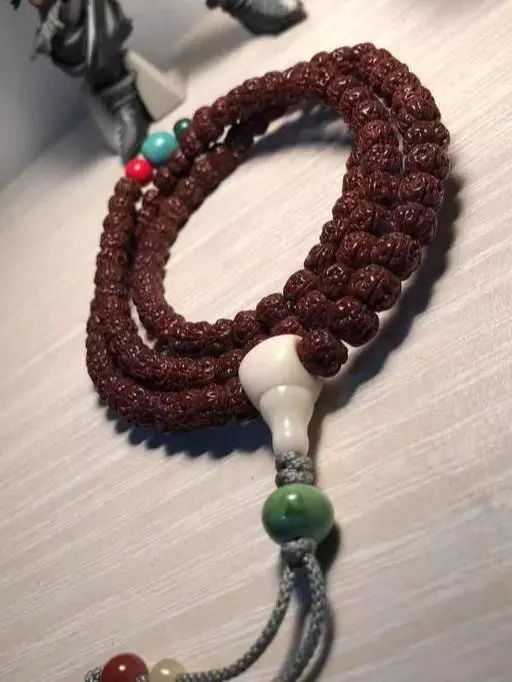 年画|你给金刚打好底了么?