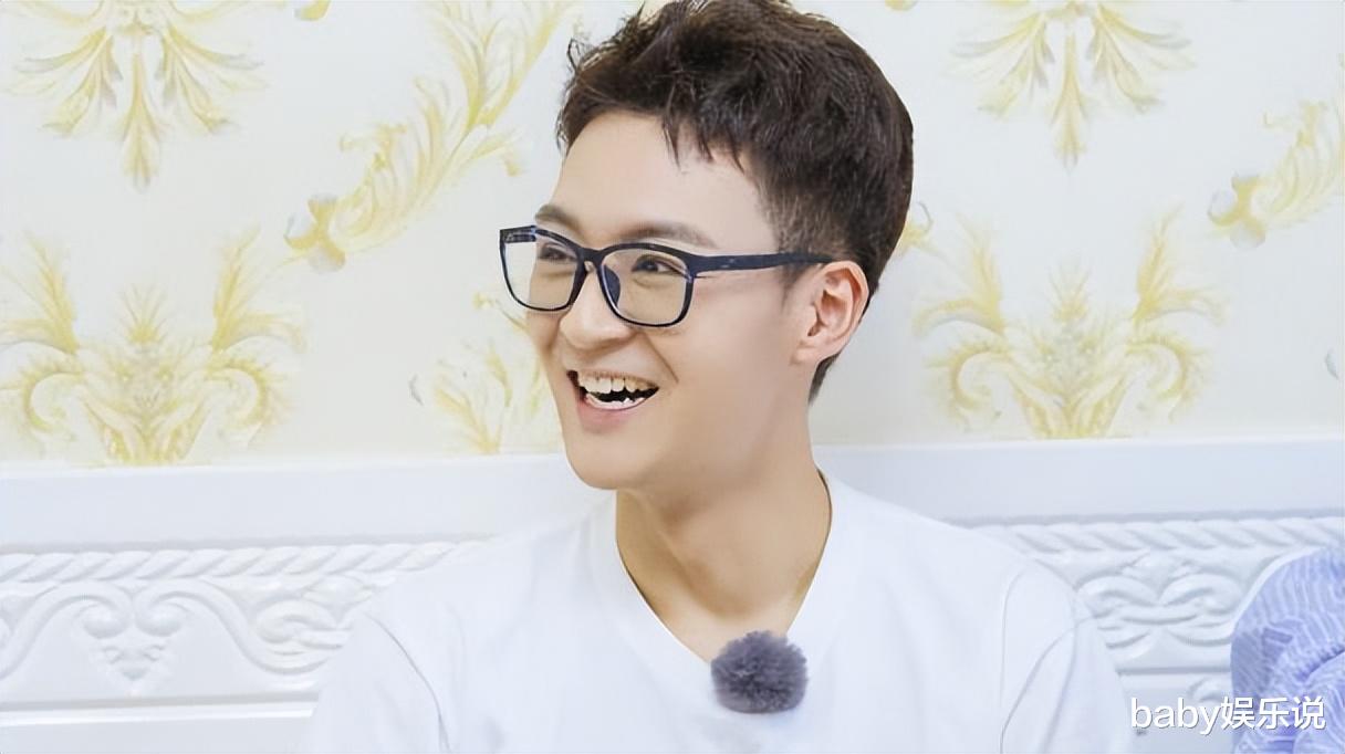 吴昕|演员吴刚:娶初恋岳秀清,结婚31年生一明星儿子