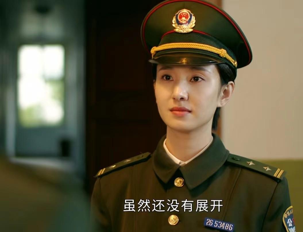 许芳铱|《他是谁》口碑大爆,躲过了女主陈雨锶,却被33岁女三号给惊艳了!