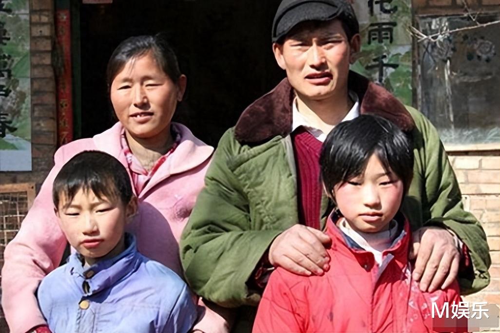 如今“口碑尽毁”的大衣哥朱之文,到底做错了什么?