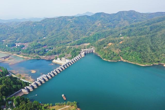 饵料|野钓选老窝子还是新窝子?