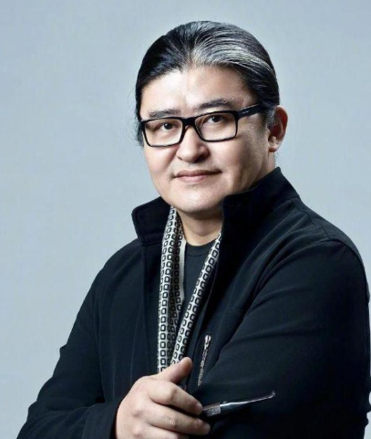 洪金宝|刘欢、成龙、洪金宝的相继“去世”,让我看到娱乐圈的“新骗局”