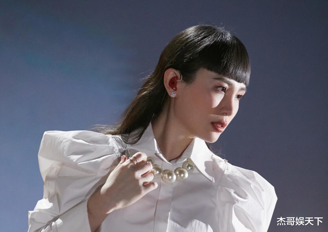 莫妮卡·贝鲁奇|《声生不息》播出过半,4人成大赢家,3人成功镀金,1人意难平