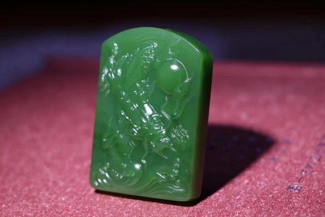 雕刻|买玉怎么看品质?