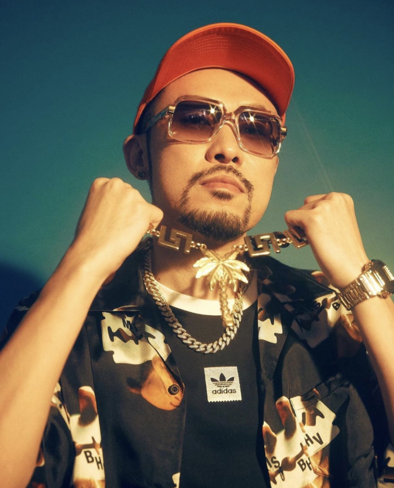 热狗宣布封禁骂李玟的《韩流来袭》! - 娱乐资讯(主打网)