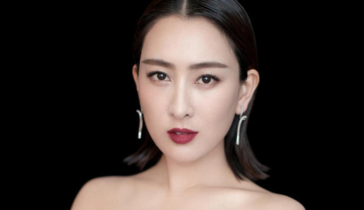 蔡天凤|42岁马苏横店被偶遇，五五分身材突出，被嘲像路人