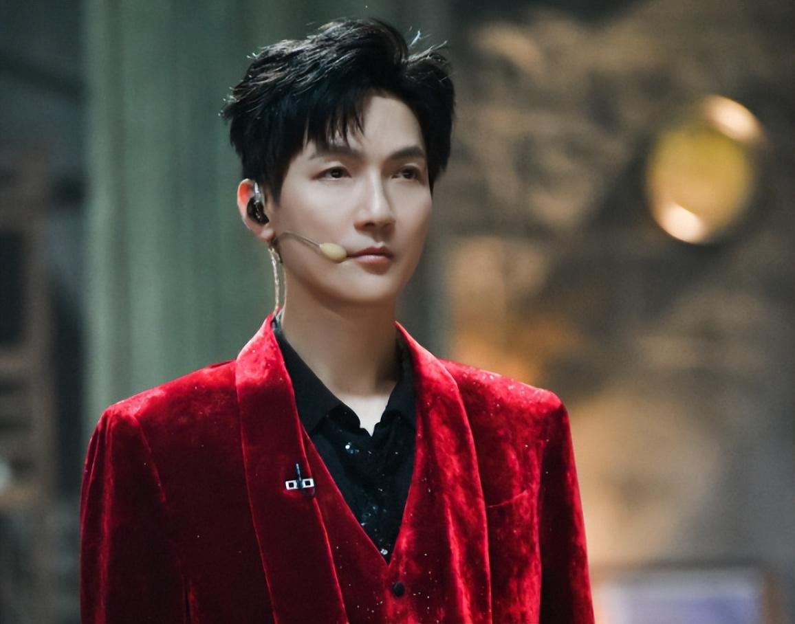 《披荆斩棘》后，陈楚生迎来首个常驻音综，可网友却担心他的表现