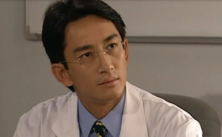 好久不见！前TVB男星回巢拍新剧似回家，力捧小花饰演他女儿