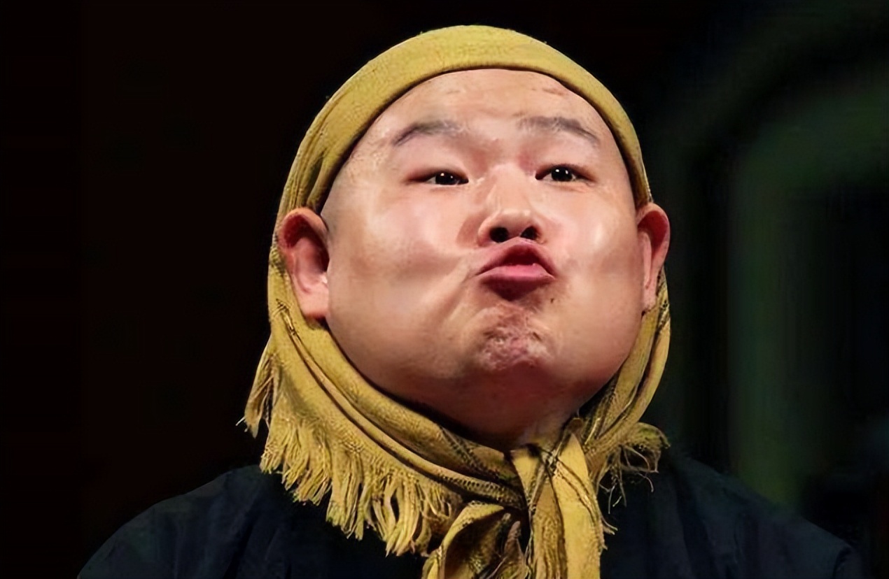 岳云鹏|孝顺的岳云鹏:红了不忘本,给5个姐姐买房,把普通妻子当做宝