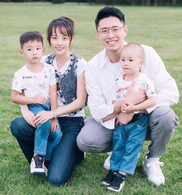 张嘉倪|张嘉倪买超离婚进展曝光:男方卖房凑抚养费,父母下了一盘大棋