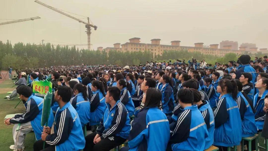 文水中学举办2023年校园文化艺术节暨春季田径运动会 - 要闻资讯(主打
