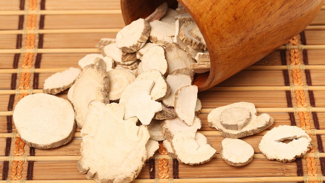 动则大汗淋漓，头汗多，不过是痰堵住了脾胃，疏通开就好