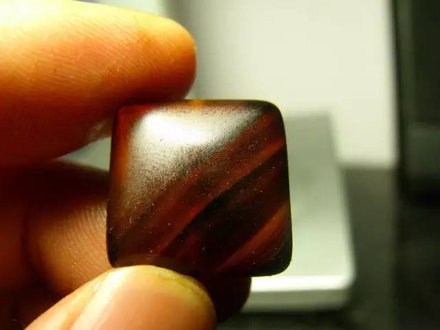 文玩|地摊货也能配出上万土豪串的感觉