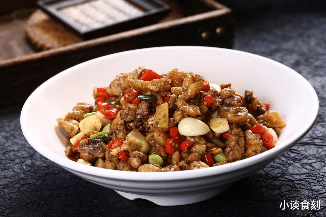 鲈鱼|腊月十六“尾牙节”，有钱没钱，提醒：3吃2忌讳，不忘传统迎福运