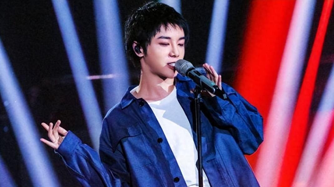 豪门真难进!华晨宇给孩子做了2次亲子鉴定,断了张碧晨的希望!