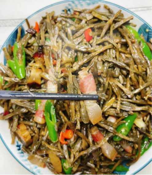 豆角|冬季，湖北人最爱吃这菜，每周焖一锅，营养又解馋，出锅就光盘了