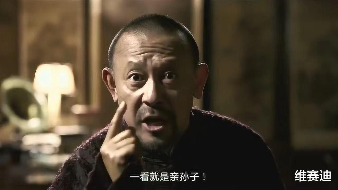 电影|美国人救世就是理所当然,中国人当一回主角就是主旋律该被批评?