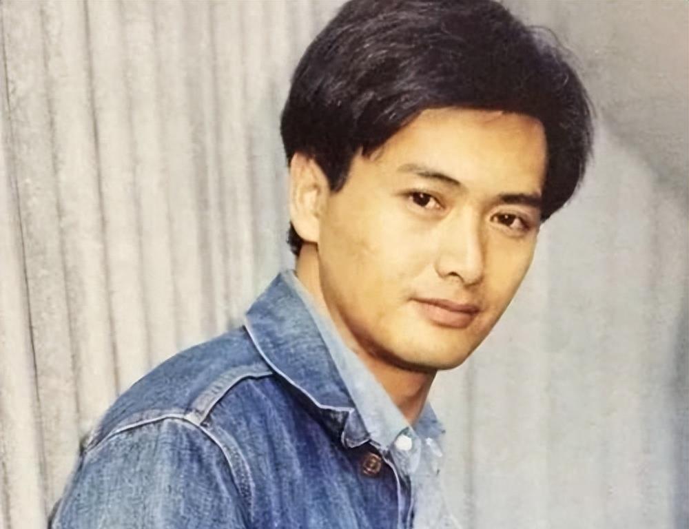 贪财好色，吃里扒外！深扒之下，周润发的狐狸尾巴终于是露出来了