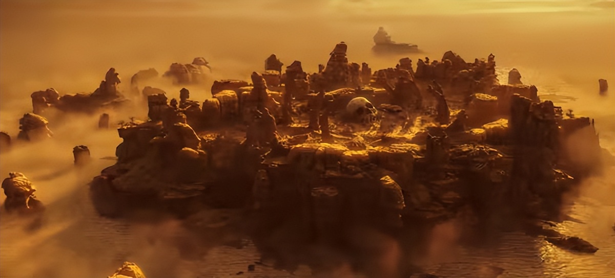 曾是成龙力捧的“御用女配”，如今转战网大，只能靠擦边混票房