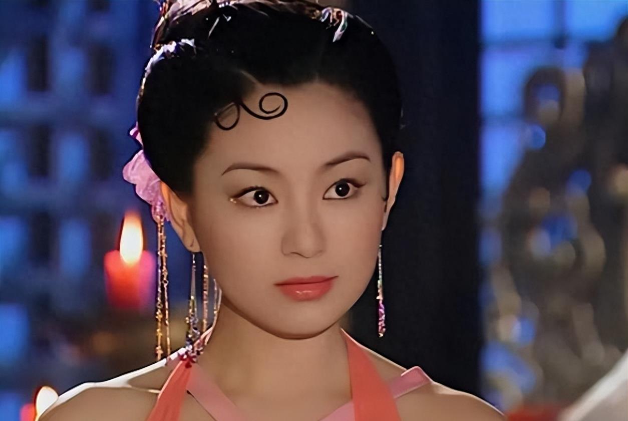 看够了资本选的女配颜值,再看煤老板选的,简直就是降维打击