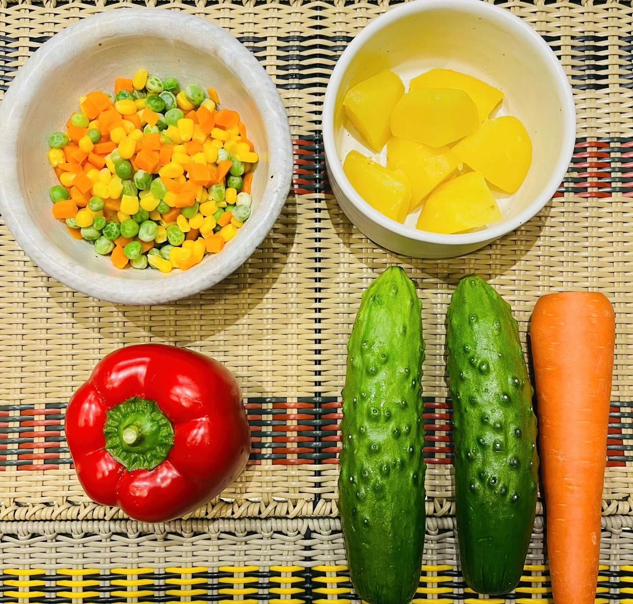 34岁井柏然在北京的家火了：全屋水泥墙，竟没有丝毫俗气，好高级