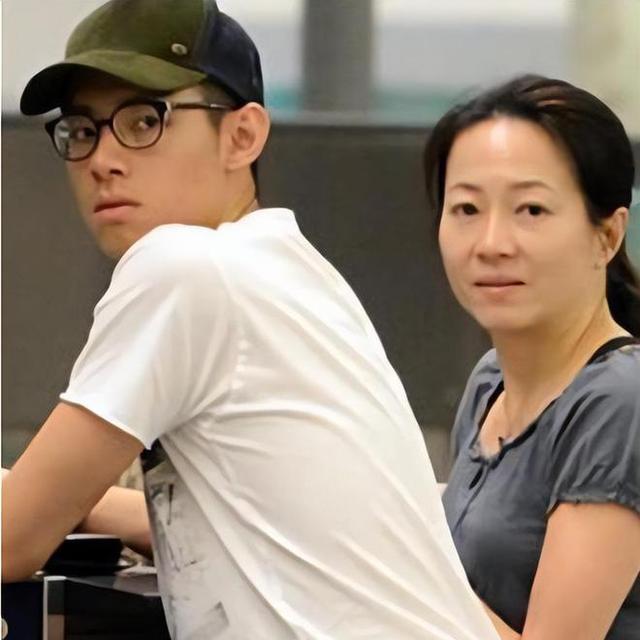 谭咏麟|谭咏麟:10亿财产给你,我要儿子回家!爱人杨洁薇质疑不已