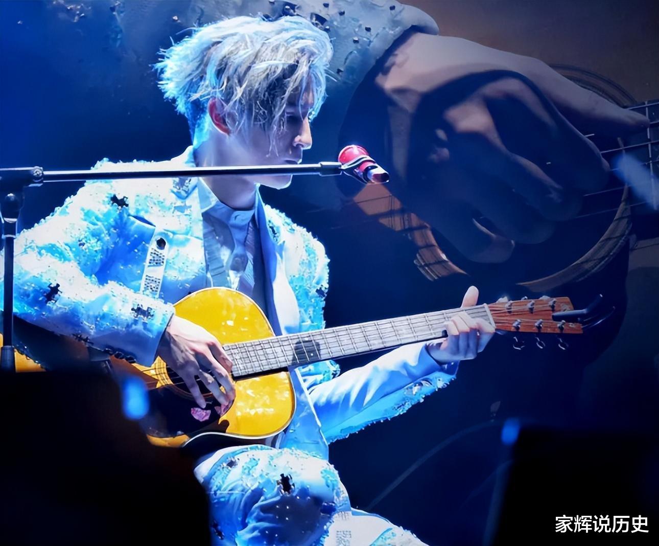 好马不吃回头草？薛之谦吃的很香，三进三出民政局，都是同一人