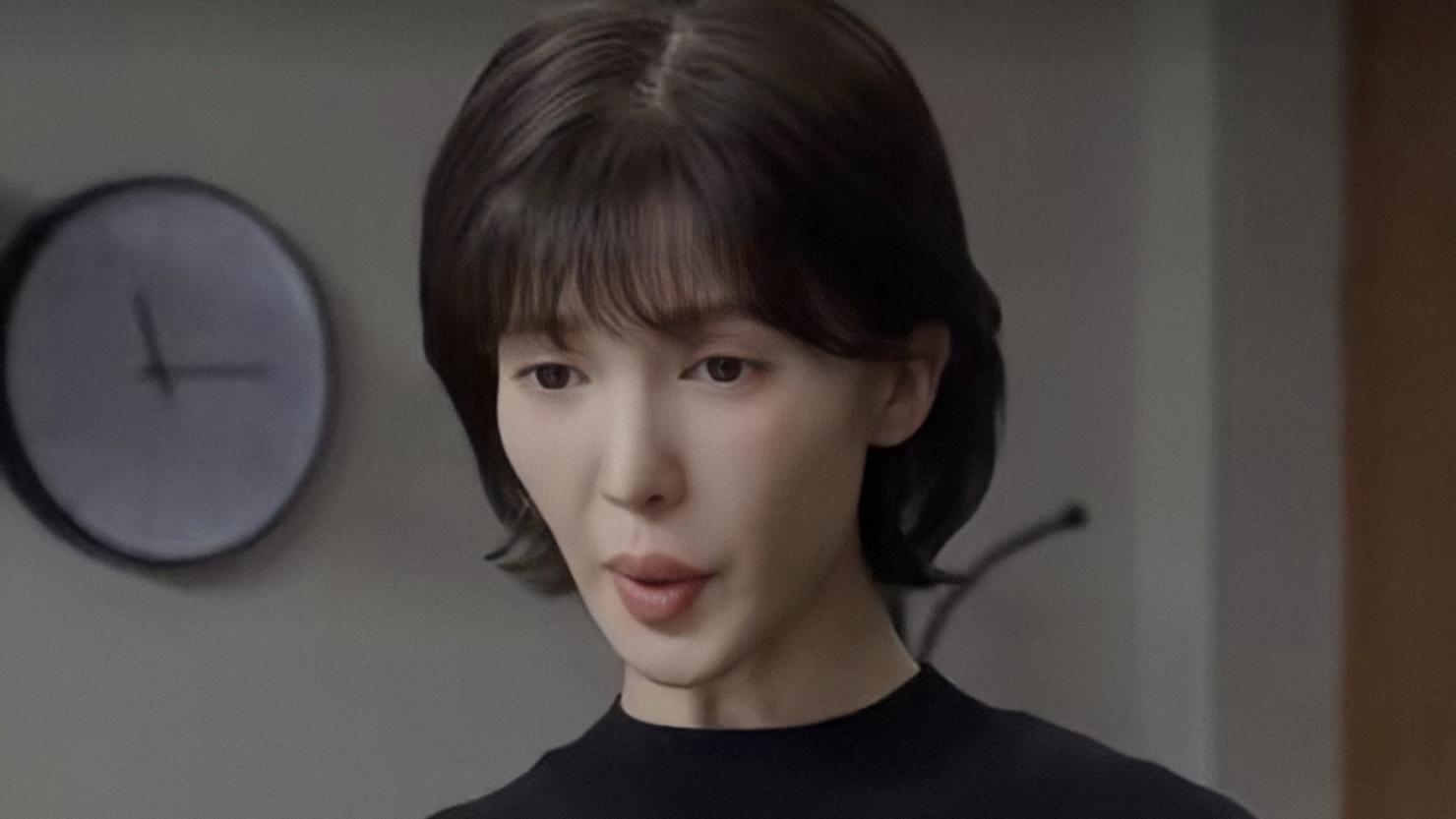 金晨|收手吧金晨，“手工脸”混进央视演女主角，别再折磨观众了