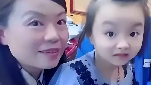 |欺骗善良？曝田静直播中表示过年要值班，回九江大团聚成为奢望