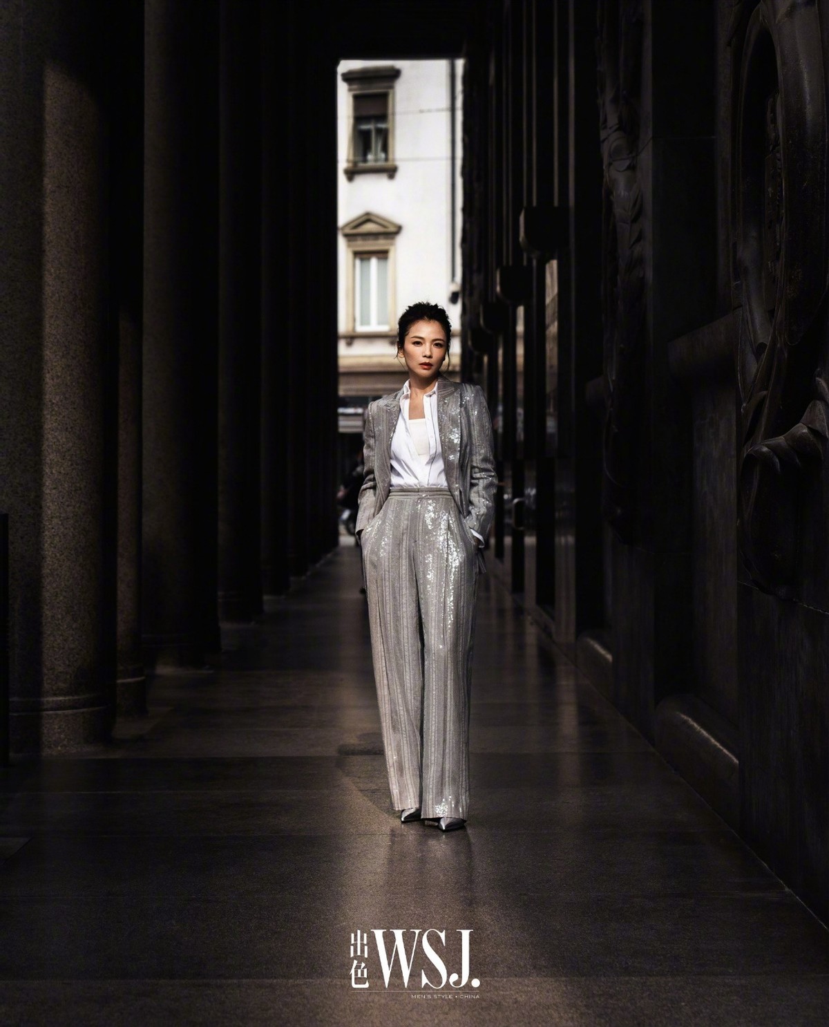 刘涛|45岁刘涛脸嫩到不敢认！穿一身白参加活动状态绝了，这也太美了