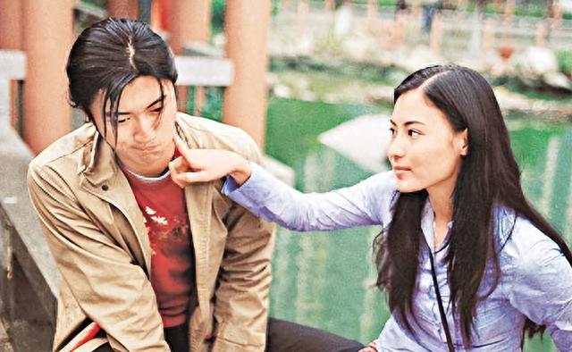 终于火力全开?谢霆锋骂前妻是脏女人!张柏芝四字回击让他无地自容