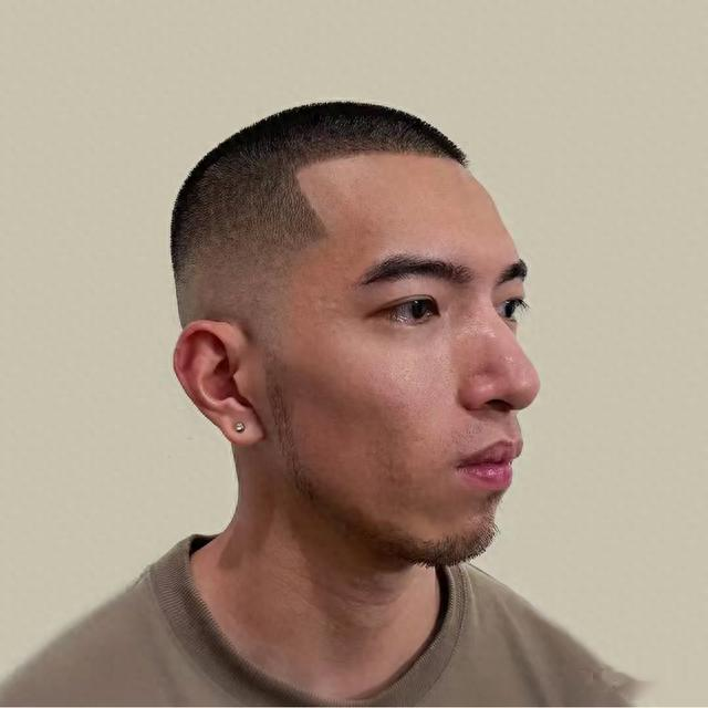 男士发型别乱剪，看看这4种，真帅气