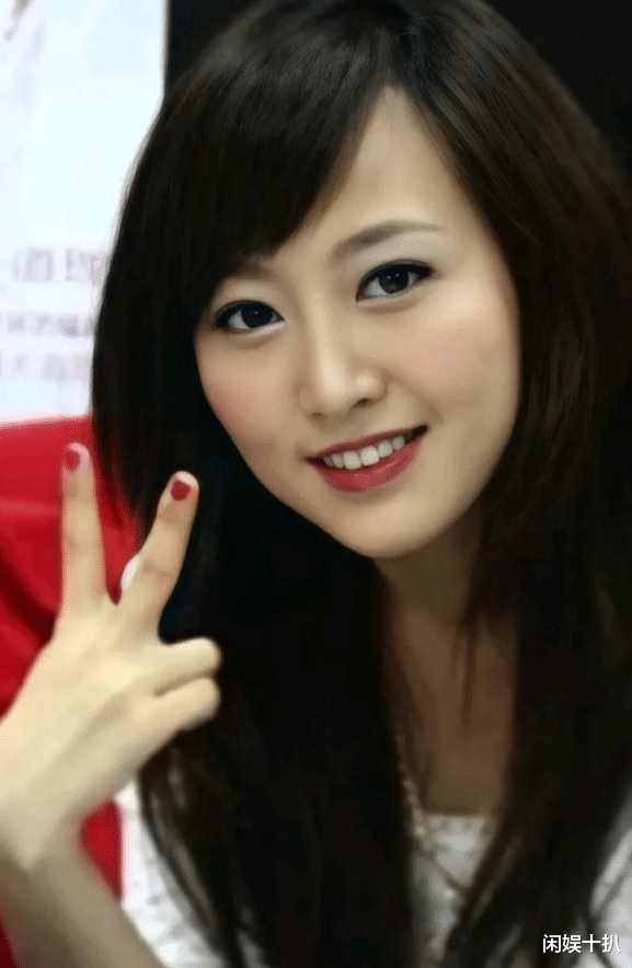 潘阳:出生就是星二代,又嫁给10亿富豪,现在幸福吗?