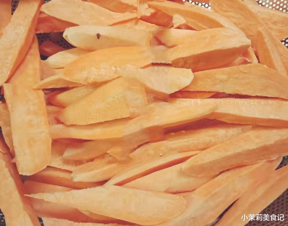 红薯|一护肝,二养心,三排毒,四润肺,遇到买50斤晒干保存,甘甜耐嚼