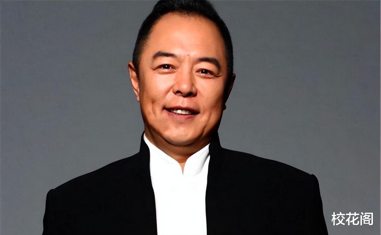 明明演技不咋地,却被捧成“老戏骨”,这8位演员演什么都一个样