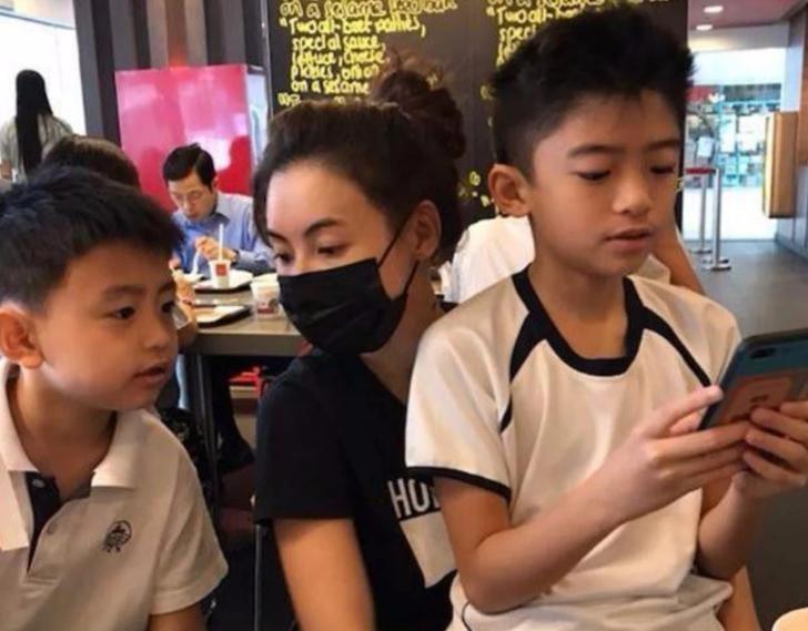 突发!曝张柏芝病危弃8月行程,或怀4胎默认恋情,疑遭孙东海家暴