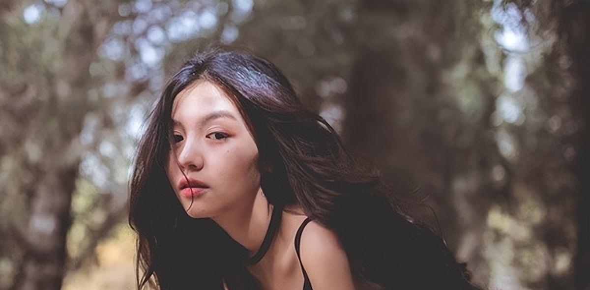 “汉奸”周峻纬!公然夸赞侵华日军被禁言!赵丽颖或会被波及!