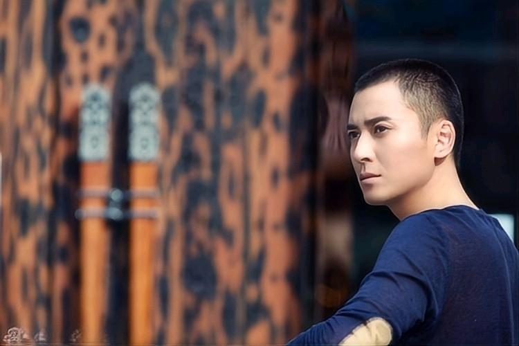 演员韩栋:工程师逆袭成演员,长得帅无绯闻,活成演艺圈的清流