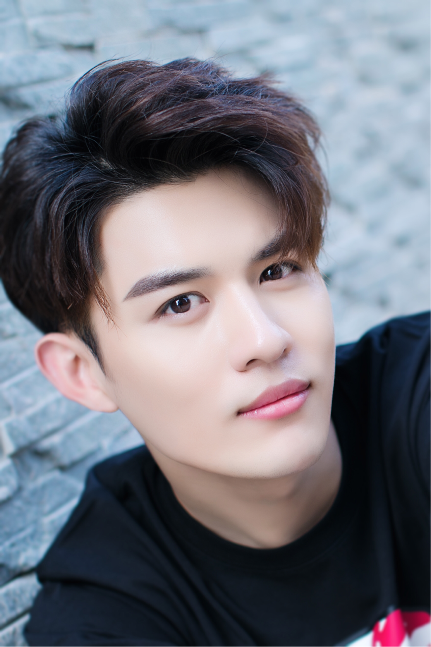 李咏|曝知名男星有特殊癖好,发生关系时爱咬人,女方哭诉:太疼了!