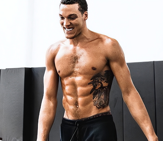 NBA肌肉最具美感5大球星，威少肌肉似刀刻 戈登腹肌最完美