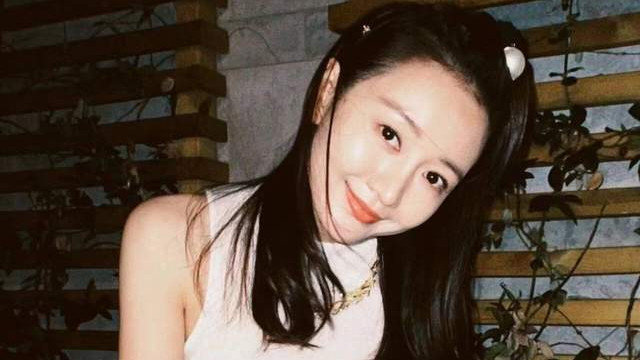 曝女星王鸥未婚怀孕，还差两个月生子，孩子父亲疑似何九华惹争议