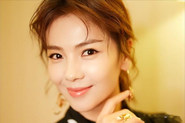 刘涛黑历史被扒，某女星公开指责：她技术很好，为上位不顾一切